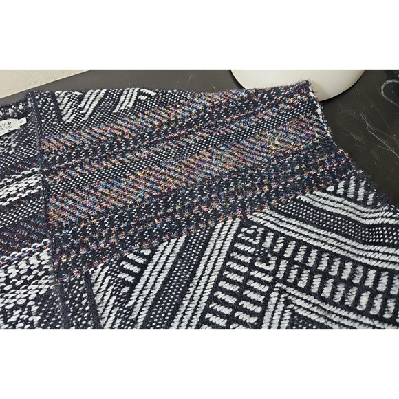 Anthropologie Molly Bracken EUC Wrap Sweater Cardigan Poncho M/L Bohemian Aztec - Picture 9 of 16